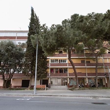 Habitaciones Bonitas Y Comodas L'Hospitalet de Llobregat Dış mekan fotoğraf